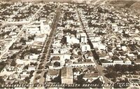 Vista aérea da cidade de Jacarezinho-PR na década de 1960. (Foto: Acervo pessoal de Celso Antonio Rossi)